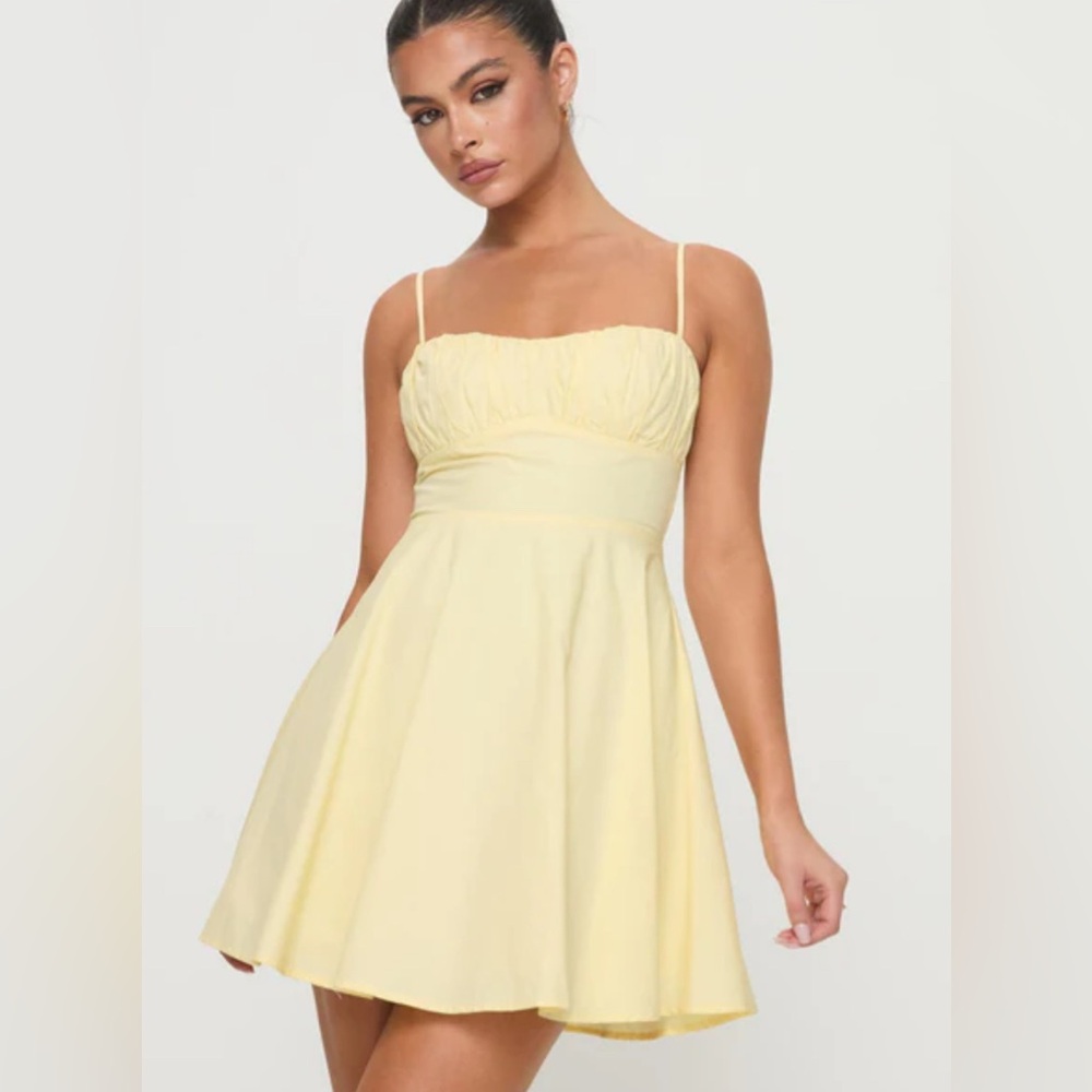Princess Polly yellow dress size 4